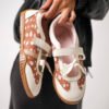 LUZ 119:105 BAMBI